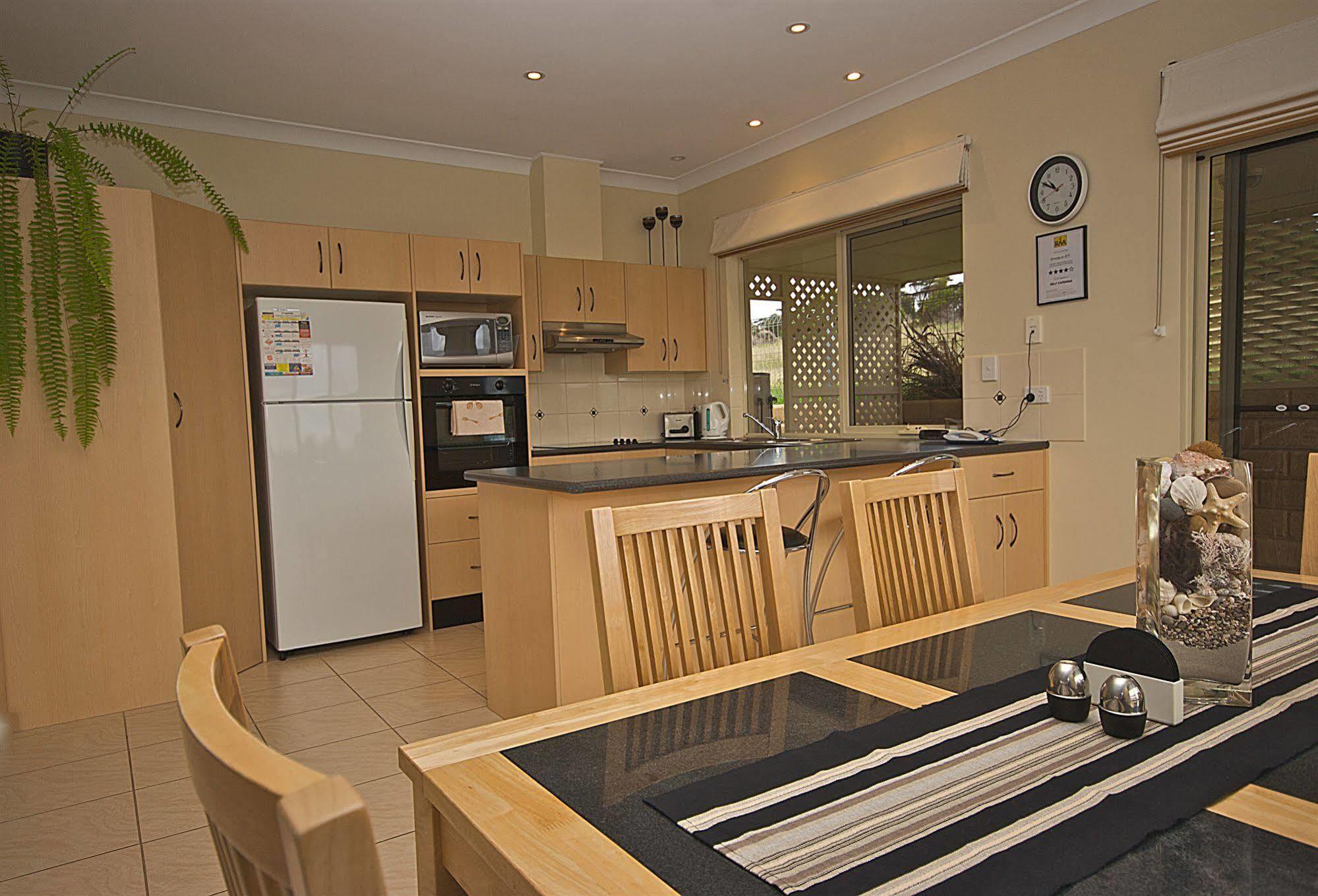 Searenity Holiday Accommodation Emu Bay Zewnętrze zdjęcie
